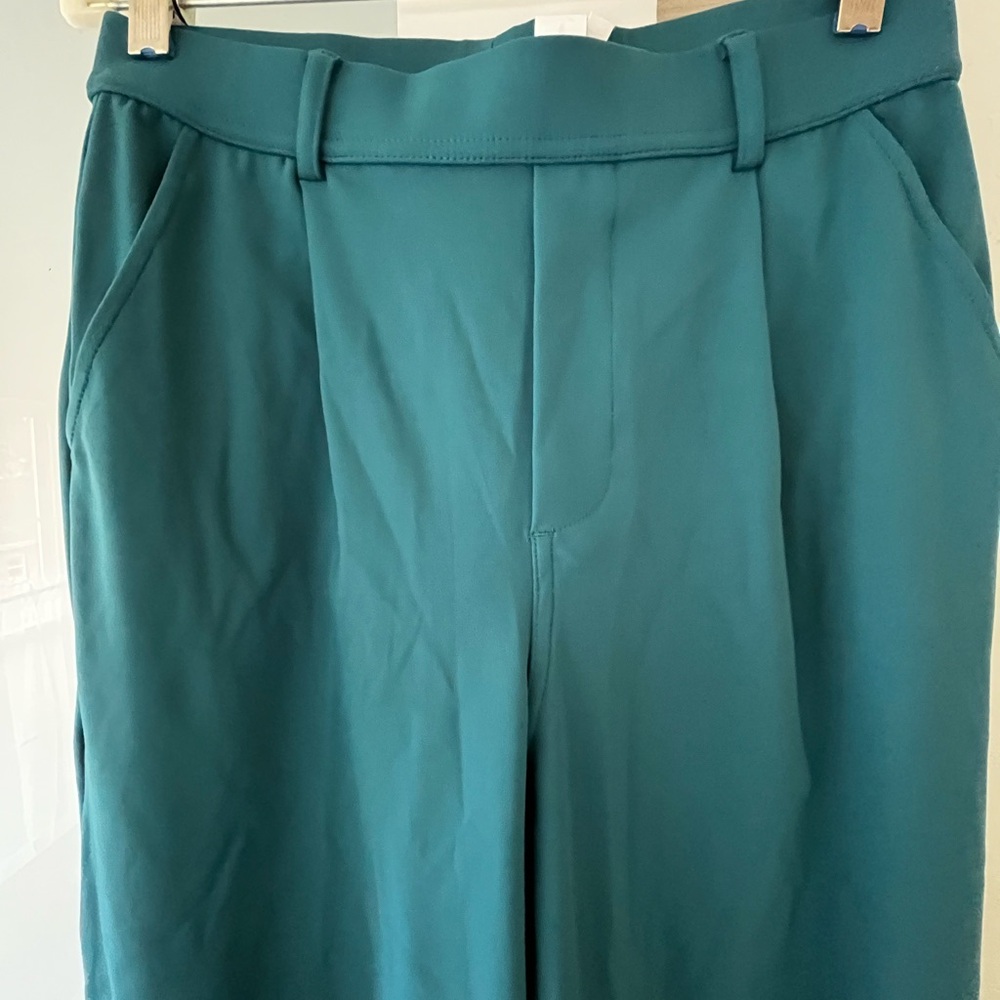 Halara Flex™ DayStretch High
Waisted Pocket Straight Leg Work Small - Picture 9 of 11